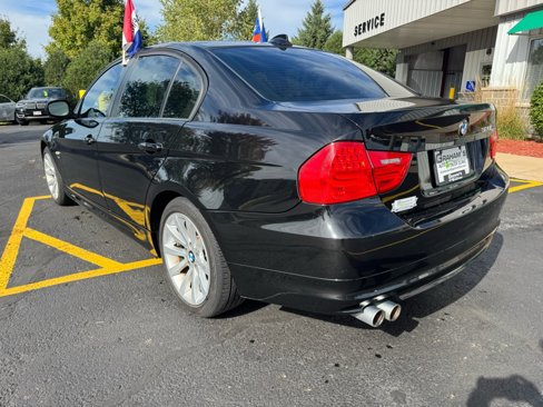 Used 2011 BMW 328i xDrive Sedan image 6
