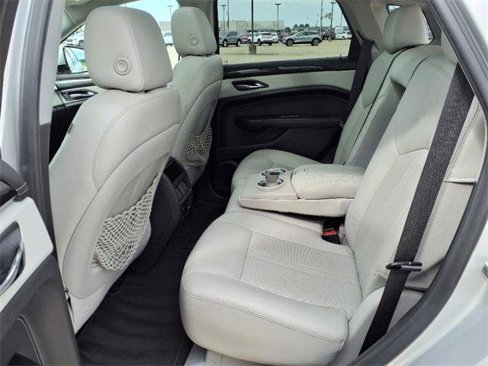 Used 2016 Cadillac SRX Luxury image 22