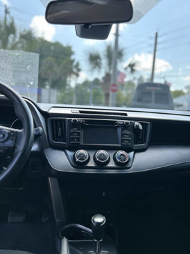 Used 2017 Toyota RAV4 LE image 12