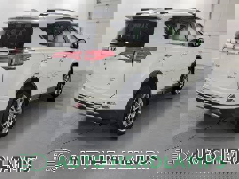 Used 2017 Toyota RAV4 Limited image 8