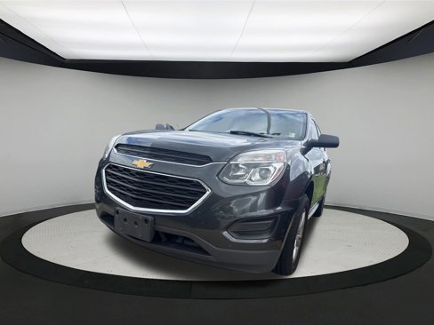 Used 2017 Chevrolet Equinox LS image 3