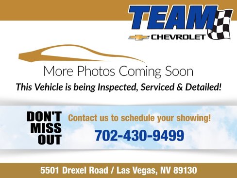 Used 2015 Chevrolet Malibu LT w/ Power Convenience Package image 2