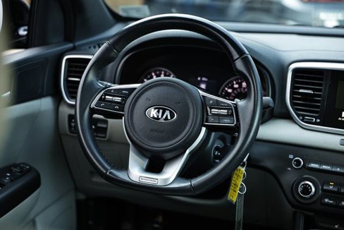 Used 2022 Kia Sportage Nightfall Edition image 29