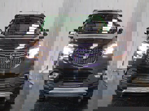 Used 2019 Buick Encore Sport Touring w/ Safety Package image 2