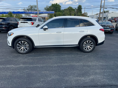 Used 2025 Mercedes-Benz GLC 300 4MATIC image 8