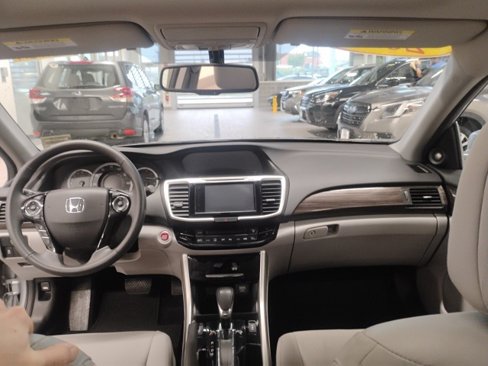 Used 2016 Honda Accord EX-L image 27
