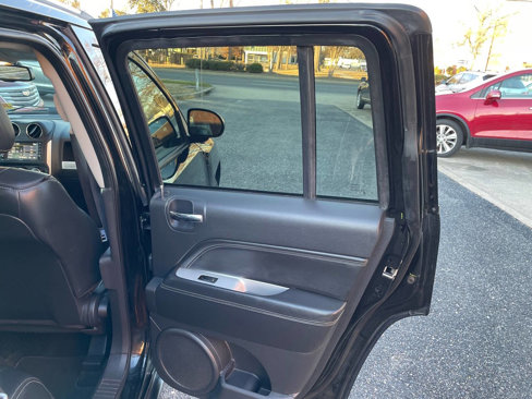 Used 2017 Jeep Compass High Altitude image 37
