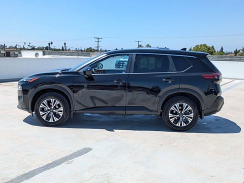 Used 2023 Nissan Rogue SV image 12