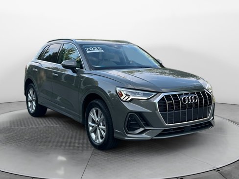 Certified 2025 Audi Q3 2.0T Premium Plus image 1
