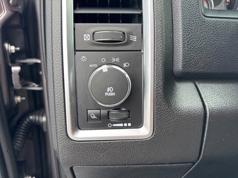 Used 2014 RAM 1500 Limited image 50