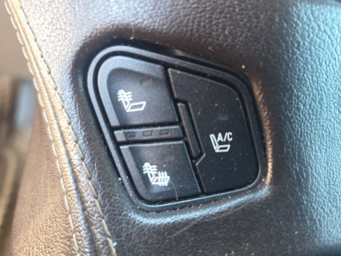 Used 2015 Chevrolet Tahoe LTZ image 22