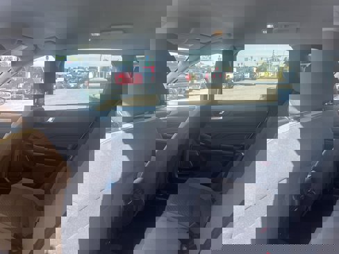Used 2021 Ford Escape SE w/ Cold Weather Package image 10