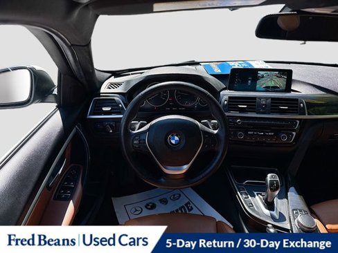 Used 2017 BMW 330i xDrive Sedan image 25