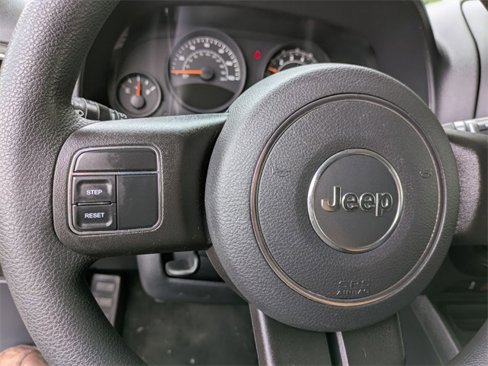 Certified 2016 Jeep Patriot Sport image 14