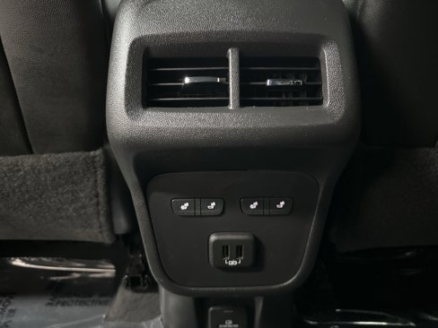 Used 2020 Chevrolet Equinox Premier image 39
