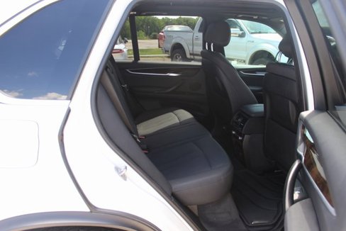Used 2018 BMW X5 sDrive35i w/ Premium Package image 8