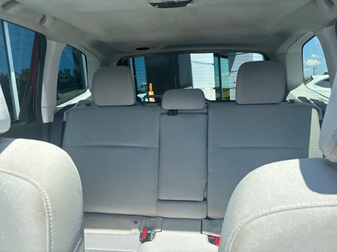 Used 2017 Subaru Forester 2.5i Premium w/ All-Weather Package image 30