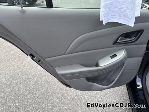 Used 2015 Chevrolet Malibu LS w/ Protection Package image 26