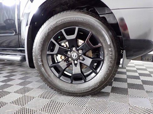 Used 2020 Nissan Frontier SV w/ Midnight Edition Floor Mats image 33