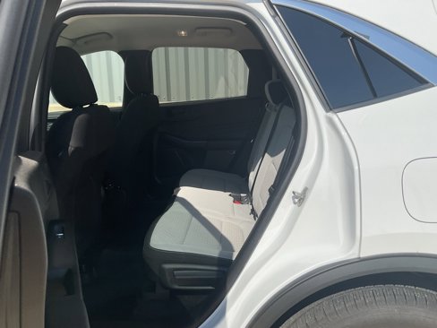 Used 2024 Ford Escape Active image 16