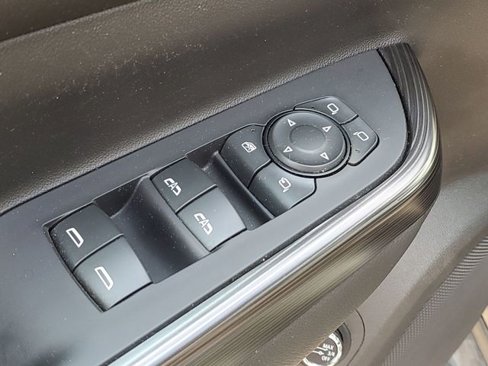 Certified 2021 GMC Acadia SLT w/ Elevation Edition image 26