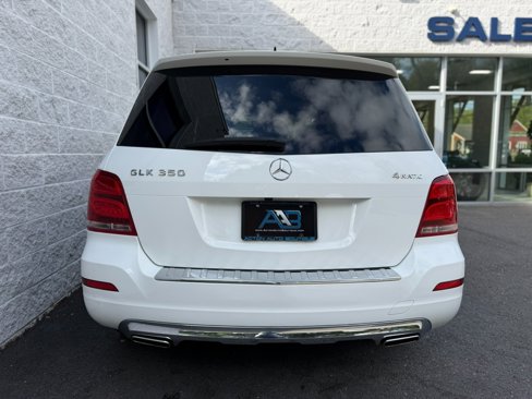 Used 2013 Mercedes-Benz GLK 350 4MATIC image 26