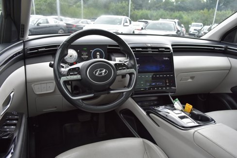 Used 2022 Hyundai Tucson Limited image 7