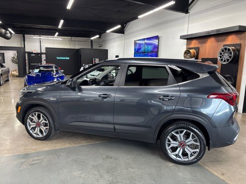 Used 2021 Kia Seltos S image 5
