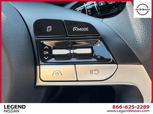 Used 2023 Hyundai Elantra SEL image 19