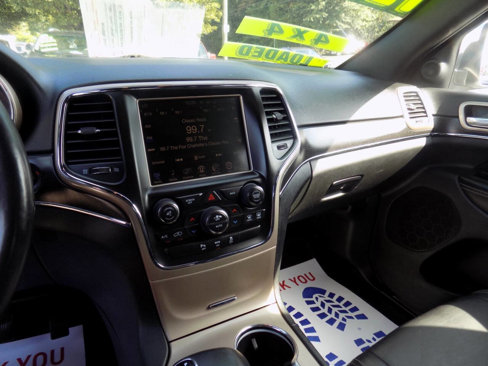 Used 2015 Jeep Grand Cherokee Limited image 20