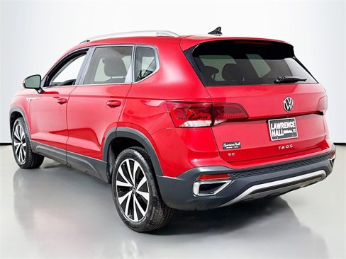 Used 2023 Volkswagen Taos SE image 6