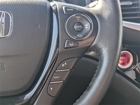 Used 2017 Honda Ridgeline RTL-E image 26