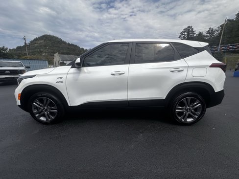 Used 2021 Kia Seltos LX image 15