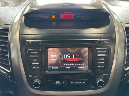 Used 2014 Kia Sorento LX image 47