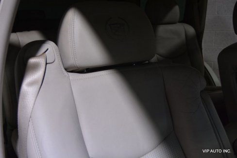 Used 2005 Cadillac Escalade AWD image 18