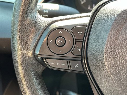 Used 2022 Toyota Corolla LE image 24