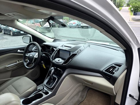 Used 2013 Ford Escape SE image 39