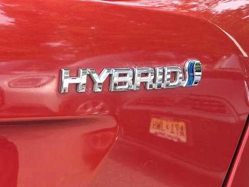 Used 2016 Toyota Prius Two image 28