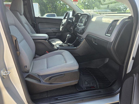 Used 2017 Chevrolet Colorado W/T w/ Custom Special Edition image 25
