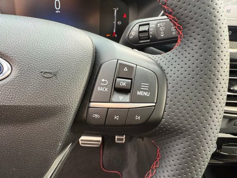 Used 2023 Ford Escape ST-Line w/ Tech Pack #1 image 18