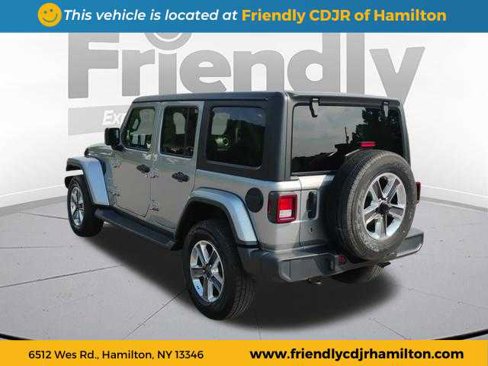 Used 2020 Jeep Wrangler Unlimited Sahara image 6