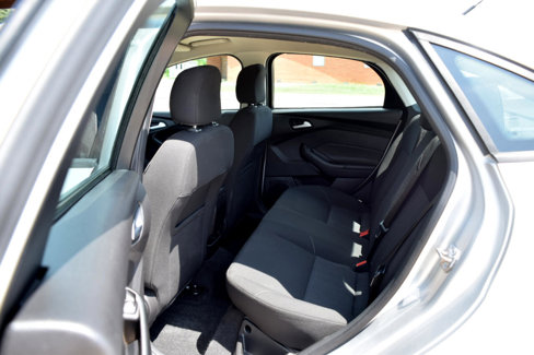 Used 2017 Ford Focus SE image 12