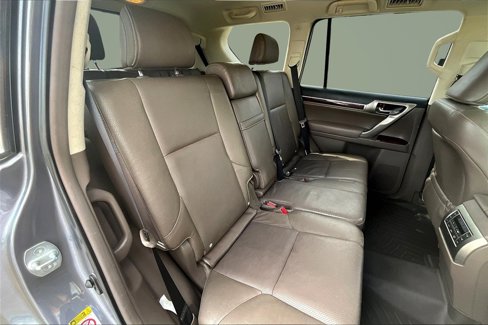 Used 2016 Lexus GX 460 image 27