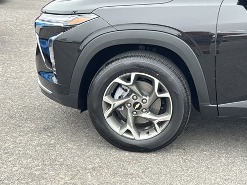 New 2025 Chevrolet Trax LT w/ LT Convenience Package image 11