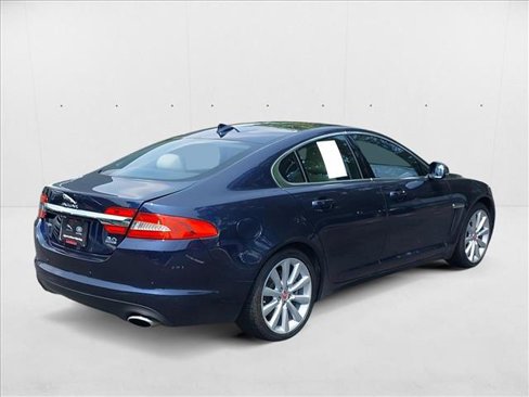 Used 2014 Jaguar XF 3.0 image 5