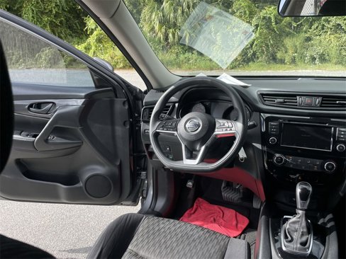 Used 2020 Nissan Rogue S image 15