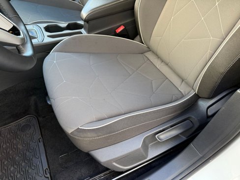 Used 2025 Volkswagen Jetta Sport image 12