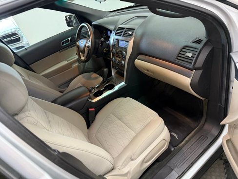 Used 2015 Ford Explorer 4WD image 28