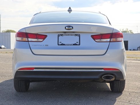 Used 2017 Kia Optima LX image 21