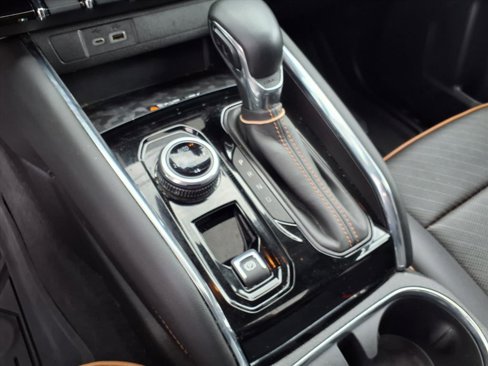 Used 2023 GMC Canyon AT4 w/ AT4 Premium Package image 22